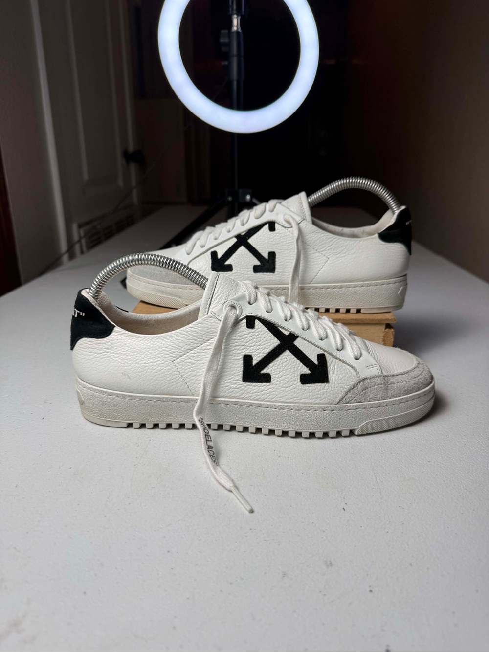OFF-WHITE C/O VIRGIL ABLOH White 2.0 Low Top Sneakers Sz 39 / US 9